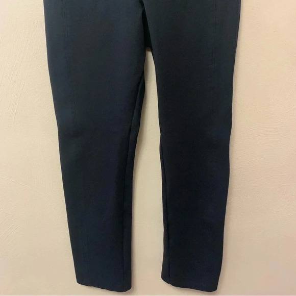 Spanx The Perfect Pant, Slim Straight in Classic Black Size Small - Picture 6 of 12
